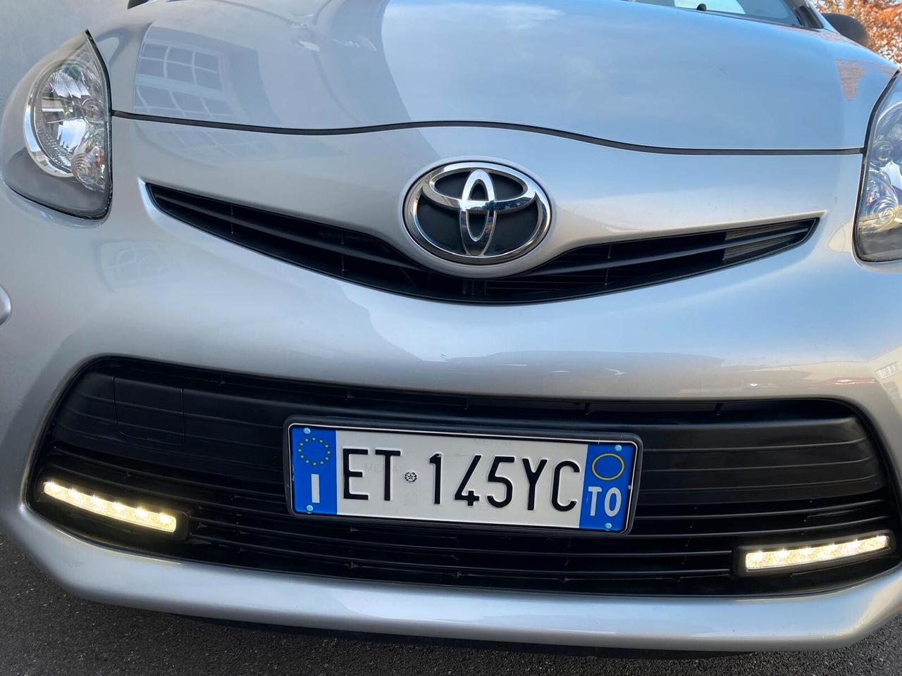 Toyota Aygo 1.0 12V VVT-i 5 porte Active Connect