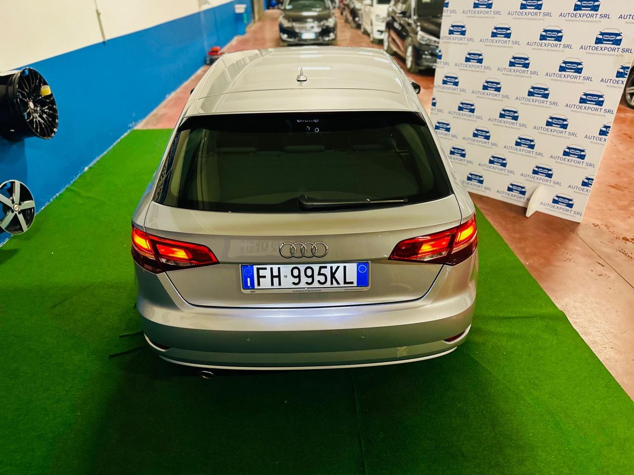 Audi A3 SPB 2.0 TDI S tronic Business/okneopatenti/2017