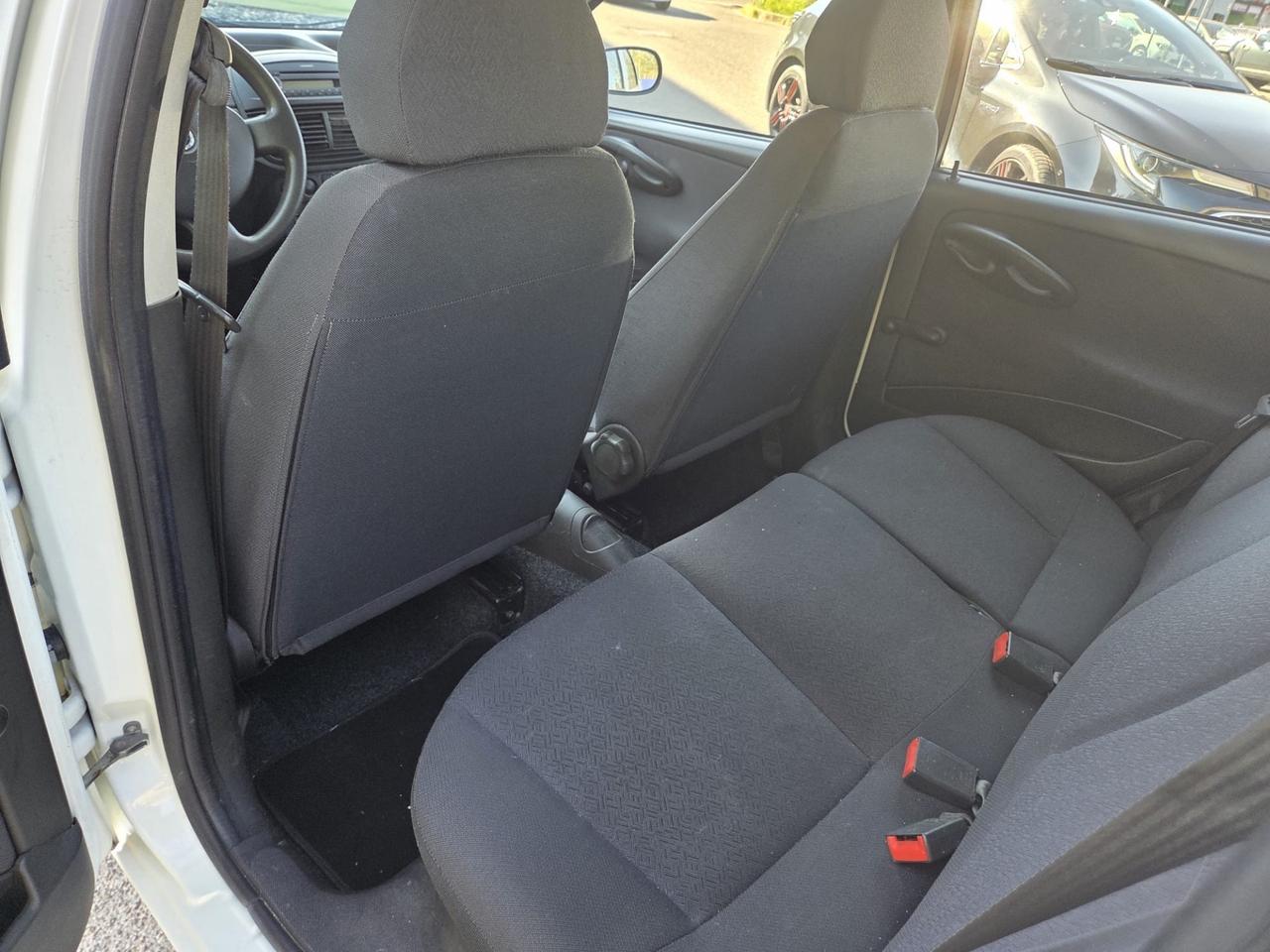 Fiat Punto 1.2 16V 5 porte Emotion* Neo patentati *