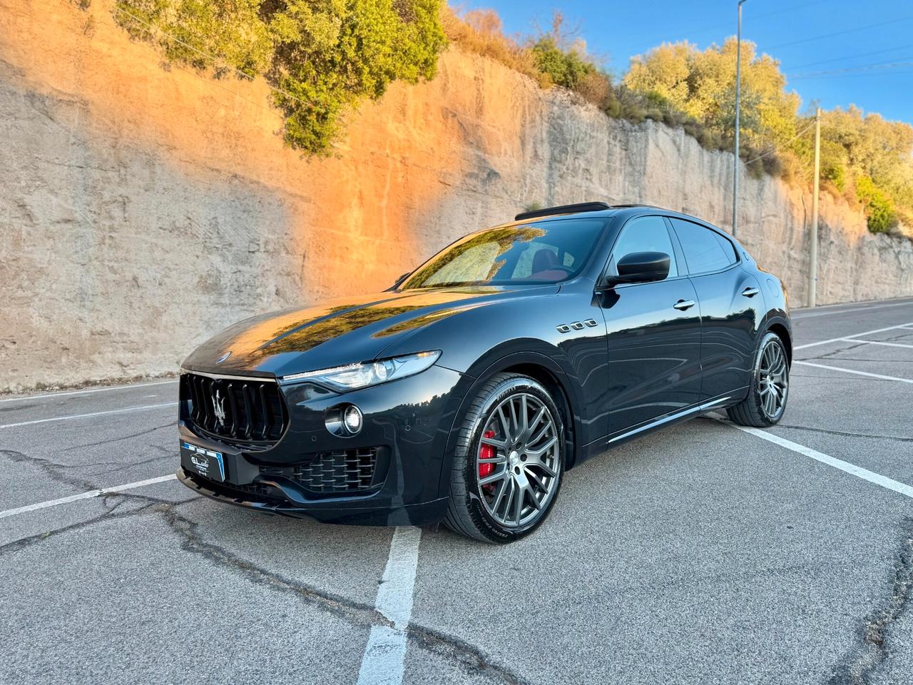 Maserati Levante Gransport/3.0 V6 250 CV/21"/TETTO
