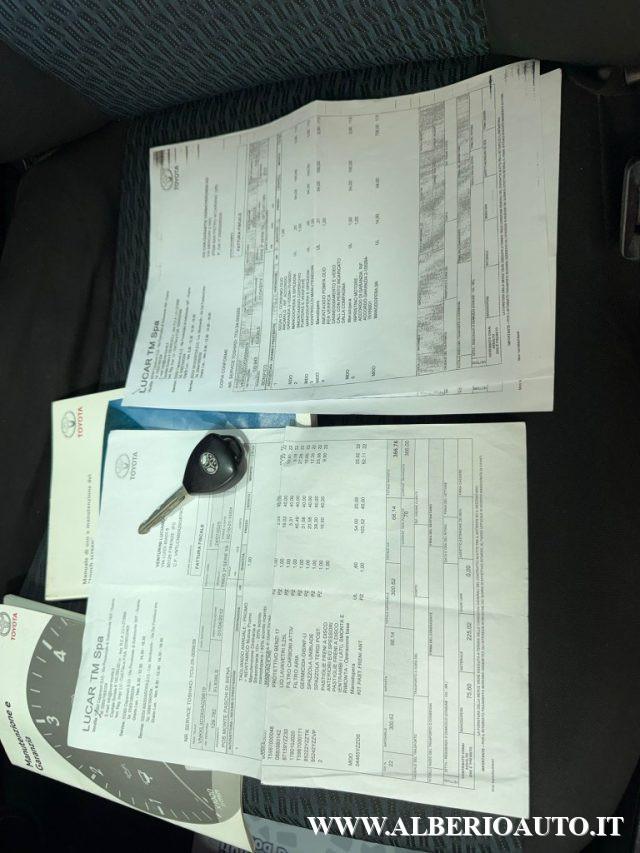 TOYOTA Yaris 1.0 5 porte Lounge