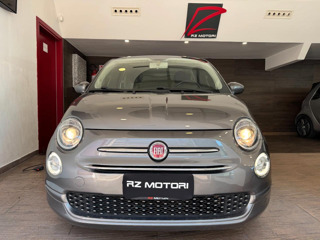 Fiat 500 1.2 Lounge 69cv-ITALIANA-UNICO PROPRIETARIO-TAGLIANDI