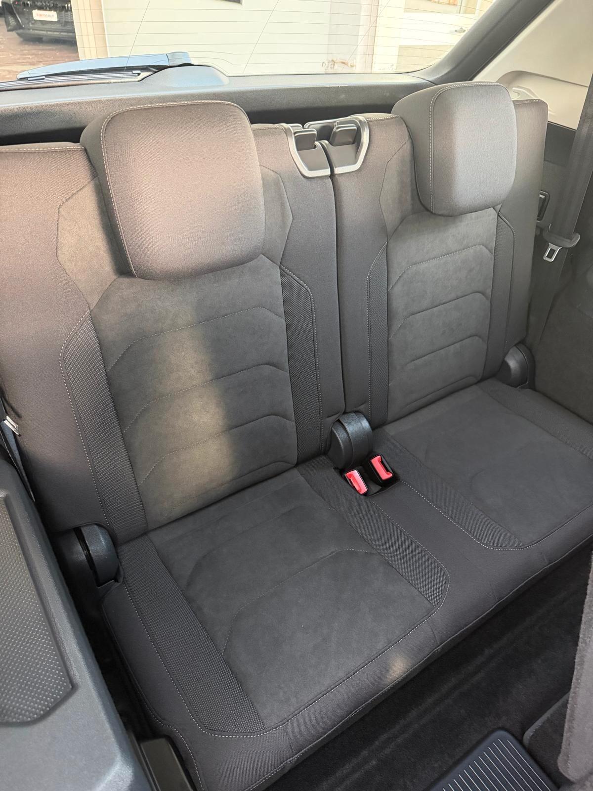 Volkswagen Tiguan Allspace 2.0 TDI SCR DSG Elegance 7 posti TETTO APRIBILE