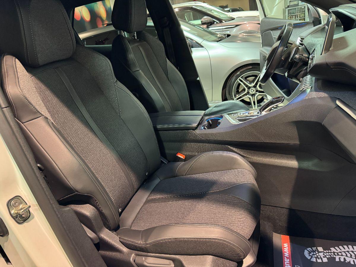 PEUGEOT 3008 BlueHDi 130 GT Line 2021 Bianco perla