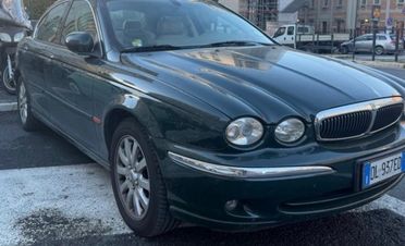 Jaguar X-Type 2.5 V6 24V cat Executive