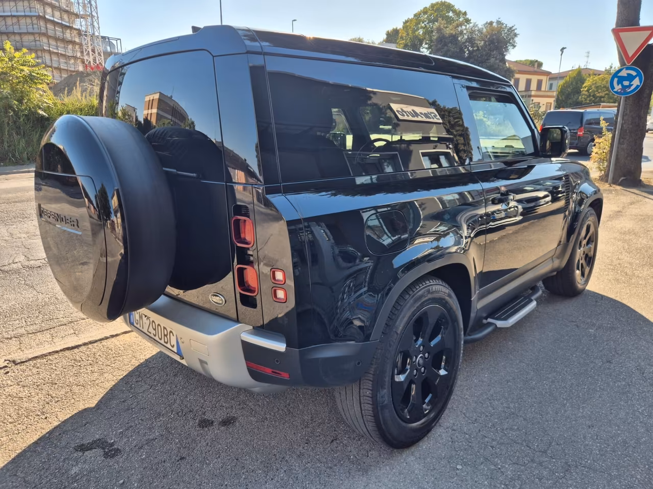 Land Rover Defender 90 3.0D I6 200 CV AWD Auto SE