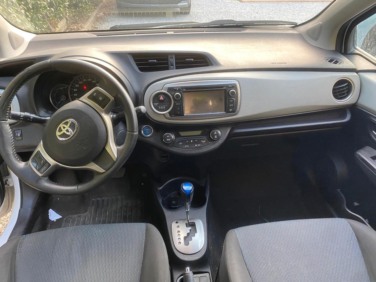 Toyota Yaris 1.5 130 Hybrid 5 porte Lounge