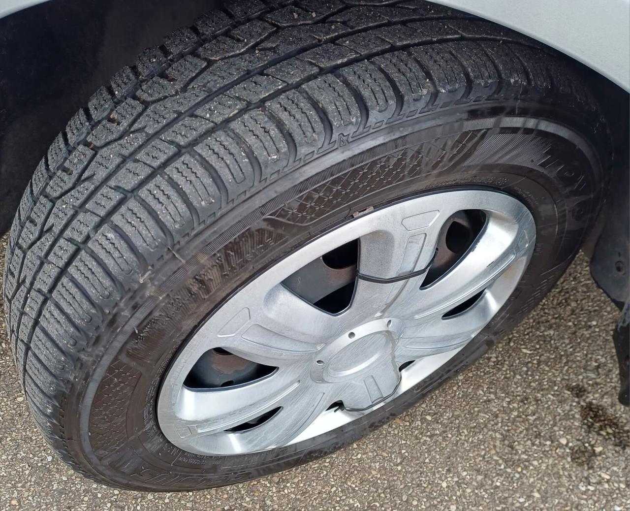 Volkswagen Polo 1.2/64CV 12V 3p. Trendline