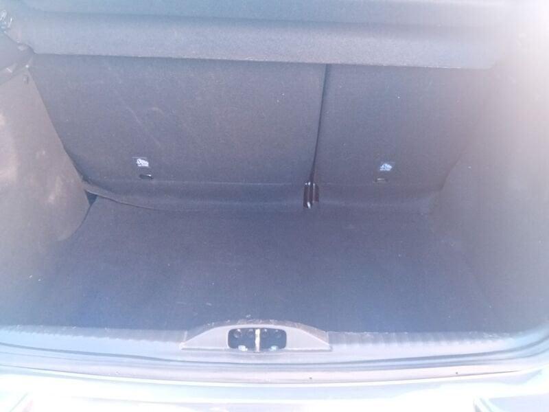Citroën C3 PureTech 83 S&S Feel Neo patentati