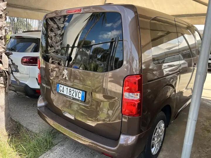 Peugeot Traveller BlueHDi 150 S&S Standard Business