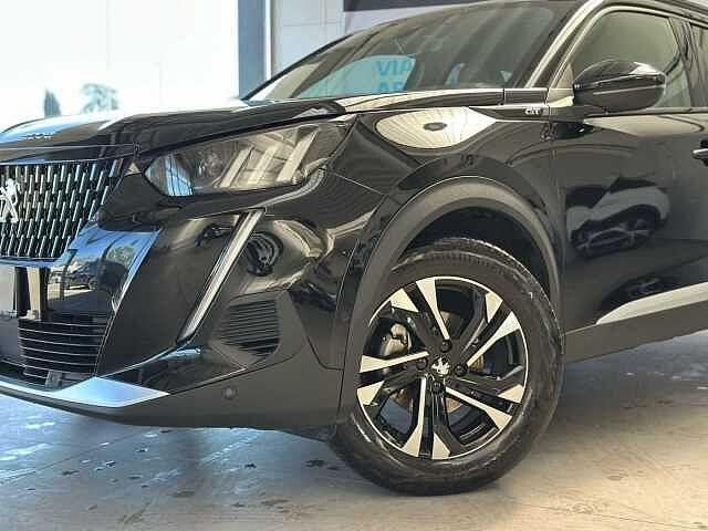 Peugeot 2008 PureTech 130 S&S GT
