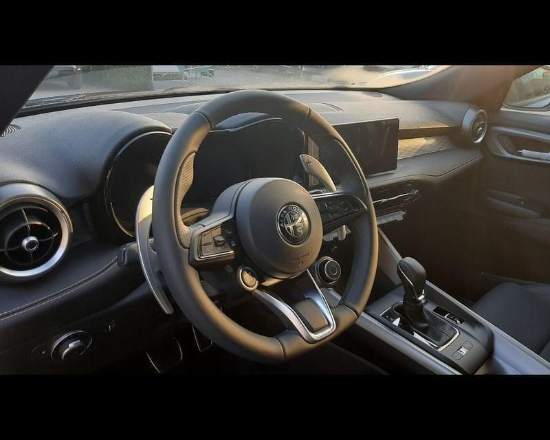 Alfa Romeo Tonale 1.3 280 CV PHEV AT6 Q4 Veloce