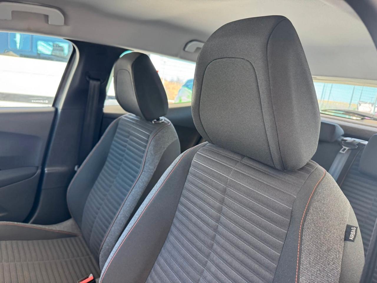 PEUGEOT 2008 1.2 PURETECH 100CV UNICO PROPRIETARIO