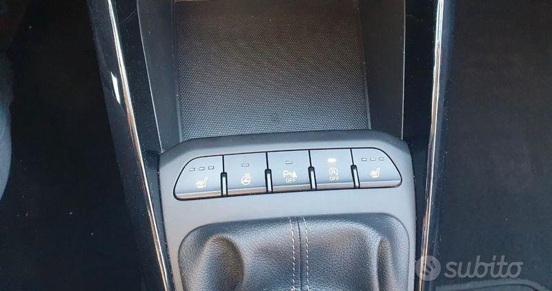 KIA Stonic Stonic 1.0 t-gdi Energy 120cv dct7 my18