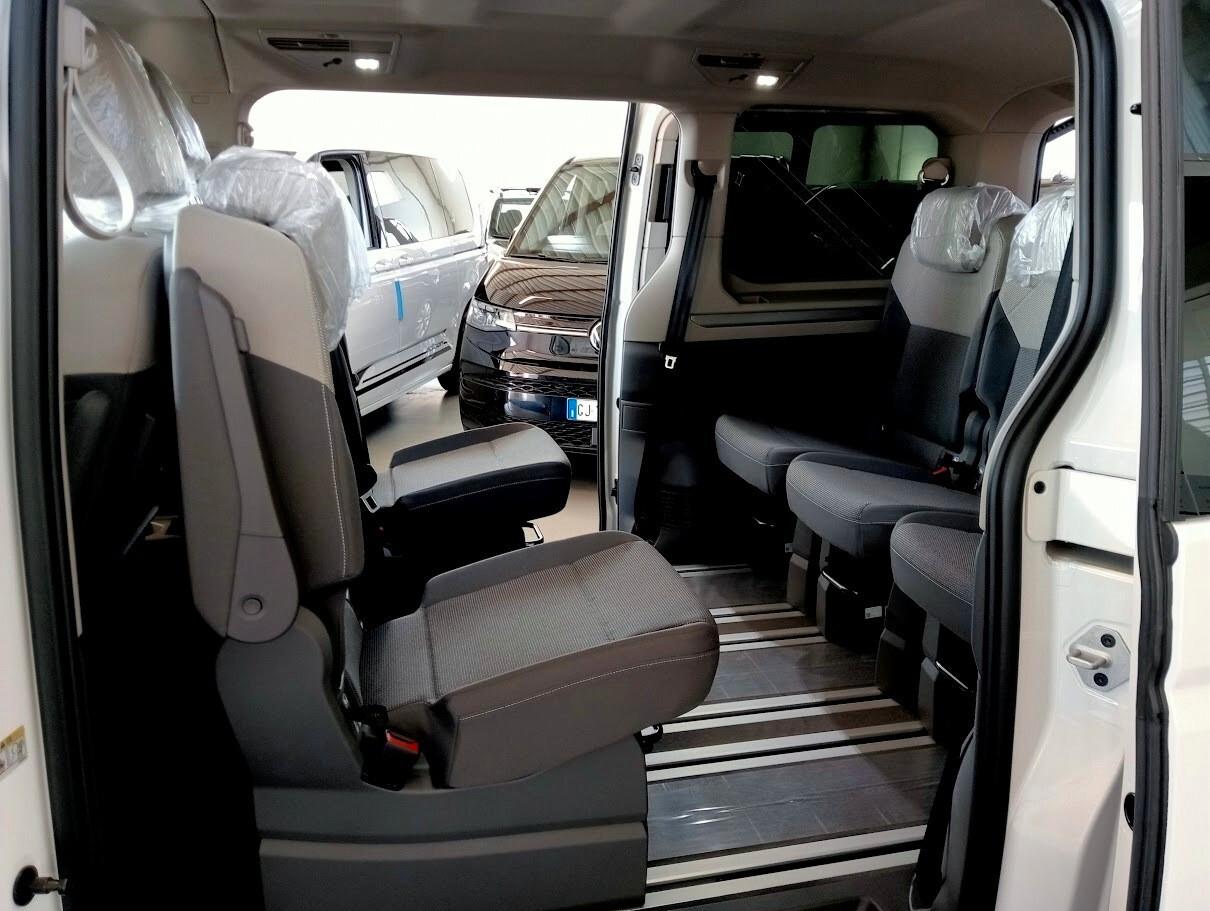 Volkswagen T7 Multivan 1.5 PHEV 4motion 245cv IQ LED GANCIO 360° FULL