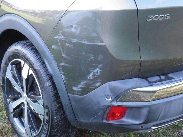 PEUGEOT 3008 3008 1.6 BLUEHDI 120 SES GT LINE