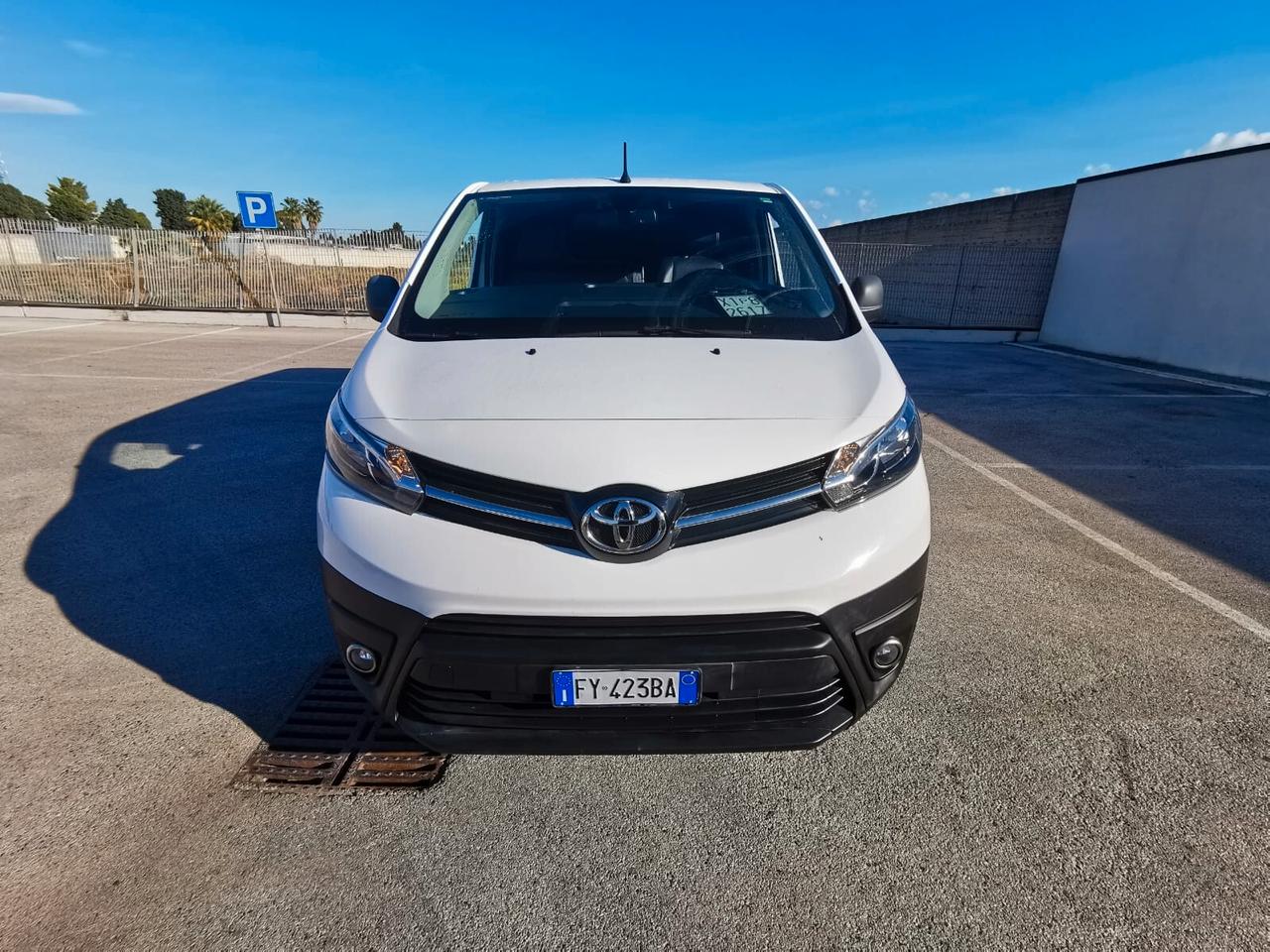 Toyota Proace 1.5D 120CV PL-TN Furg. 5p. 10q Comfort