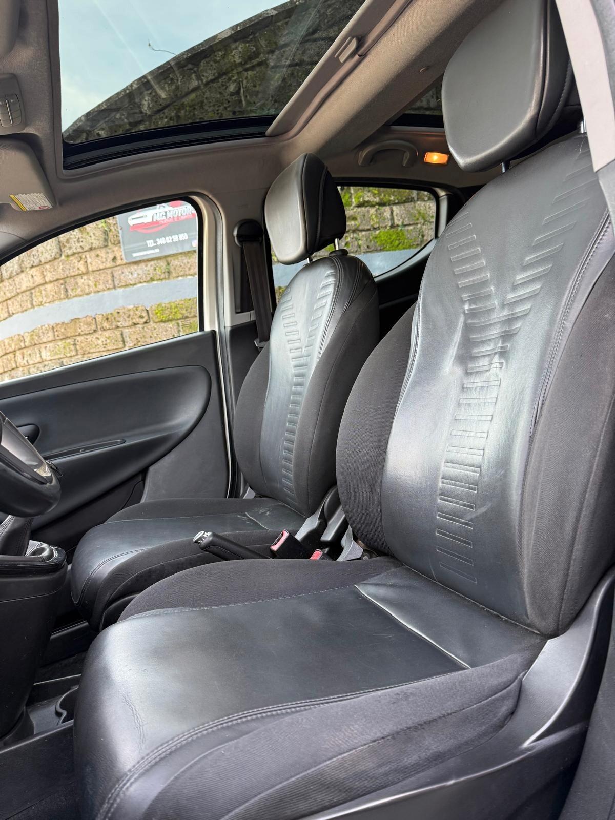 Lancia Ypsilon 1.3 MJT 16V 95 CV 5 porte S&S Platinum