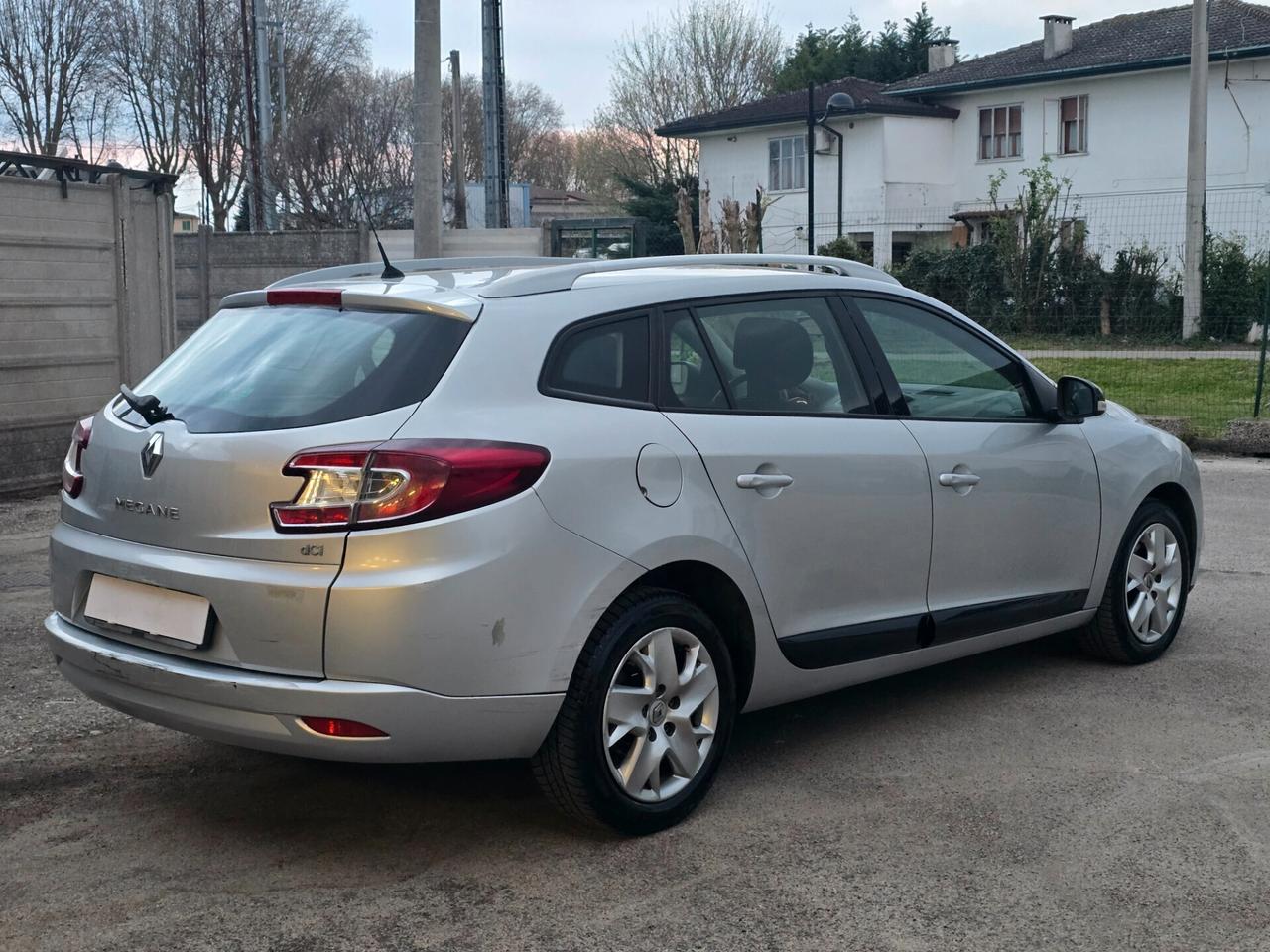 Renault Mégane 1.5 dCi 110CV SporTour Attractive