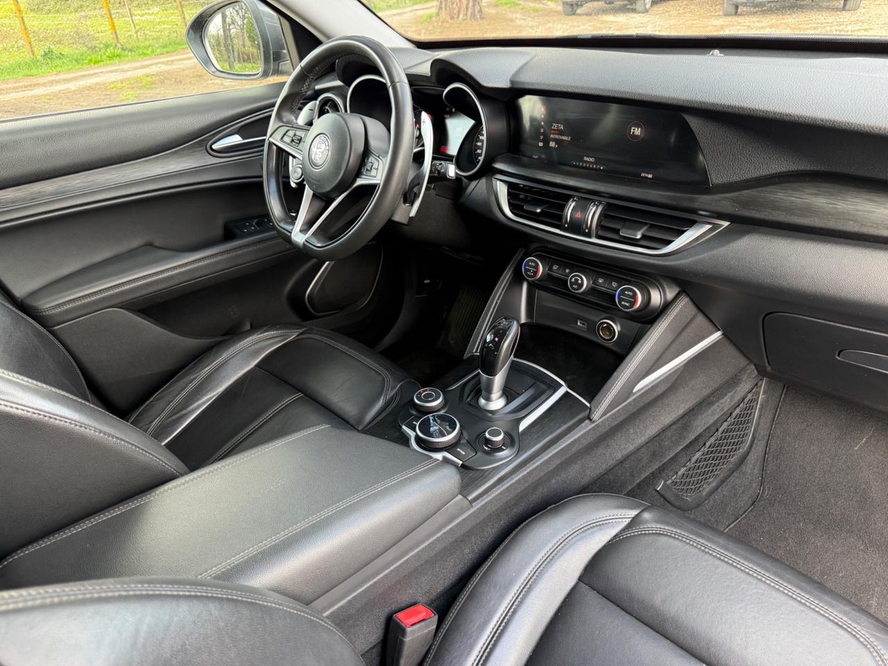 Alfa Romeo Stelvio 2.2 Turbodiesel 210 CV AT8 Q4 Executive