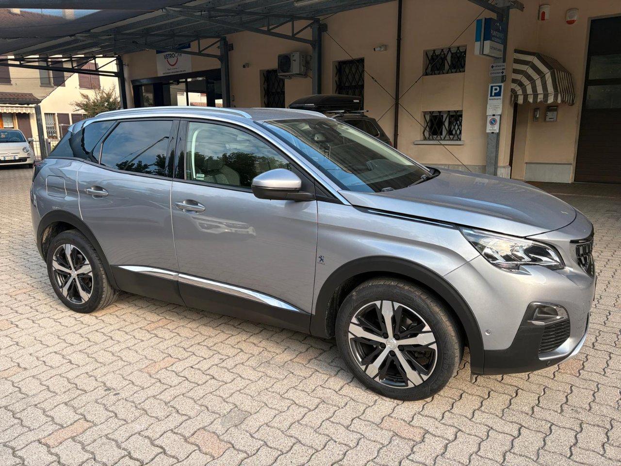 Peugeot 3008 3008 1.5 bluehdi Allure s&s 130cv eat8 OK NEOPATENTATO