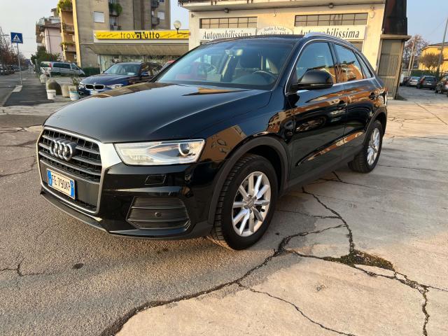 Audi Q3 Q3 2.0 tdi Business 120cv