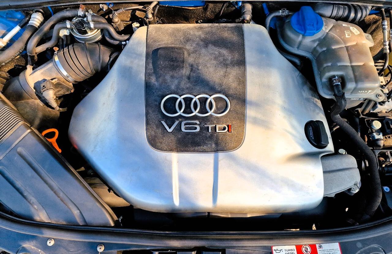 Audi A4 2.5 V6 TDI/180 CV cat Avant quattro