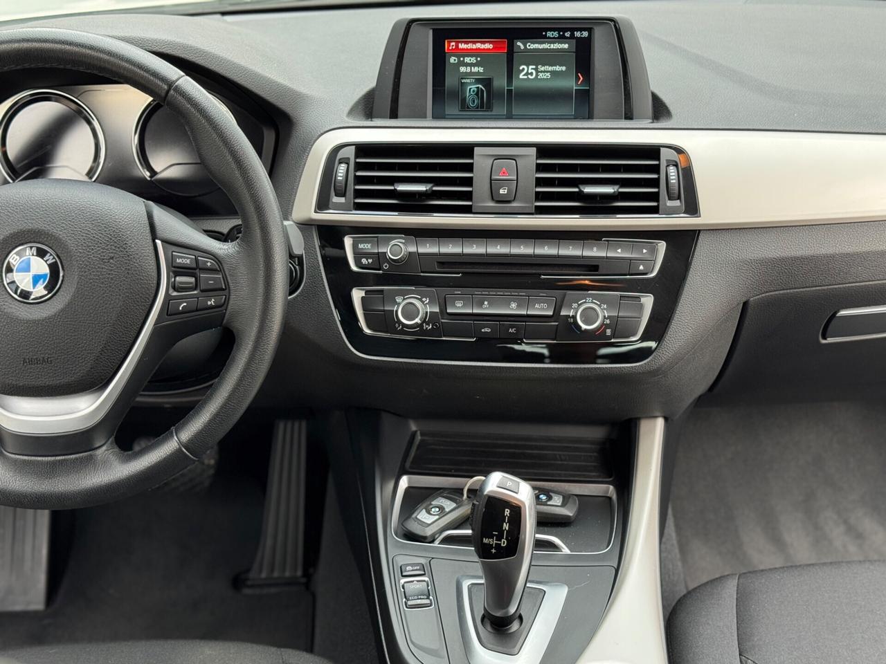 Bmw Serie 1 Sport 5p Automatico !
