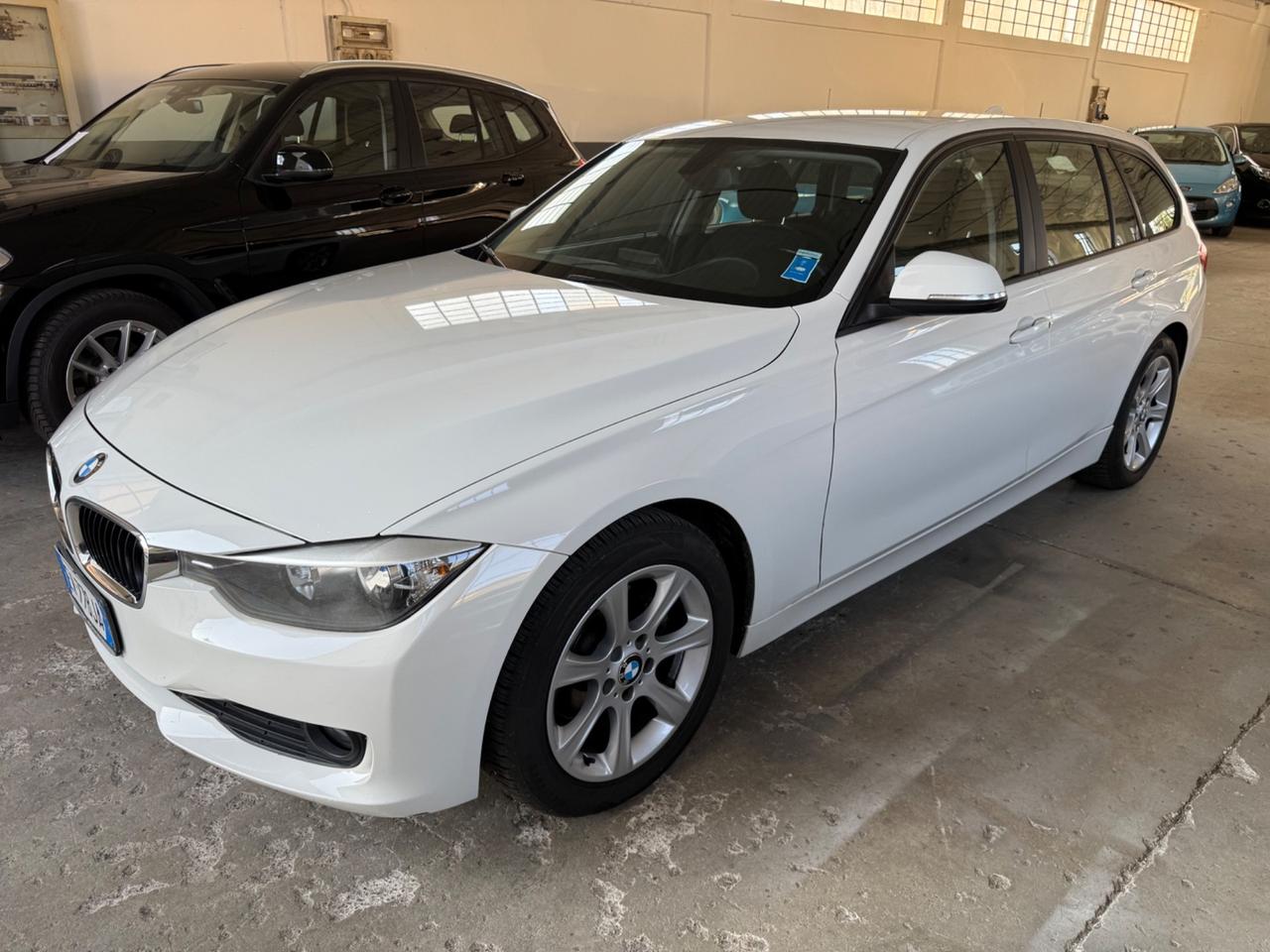 Bmw 320 320d Efficient Dynamics Touring Business aut.