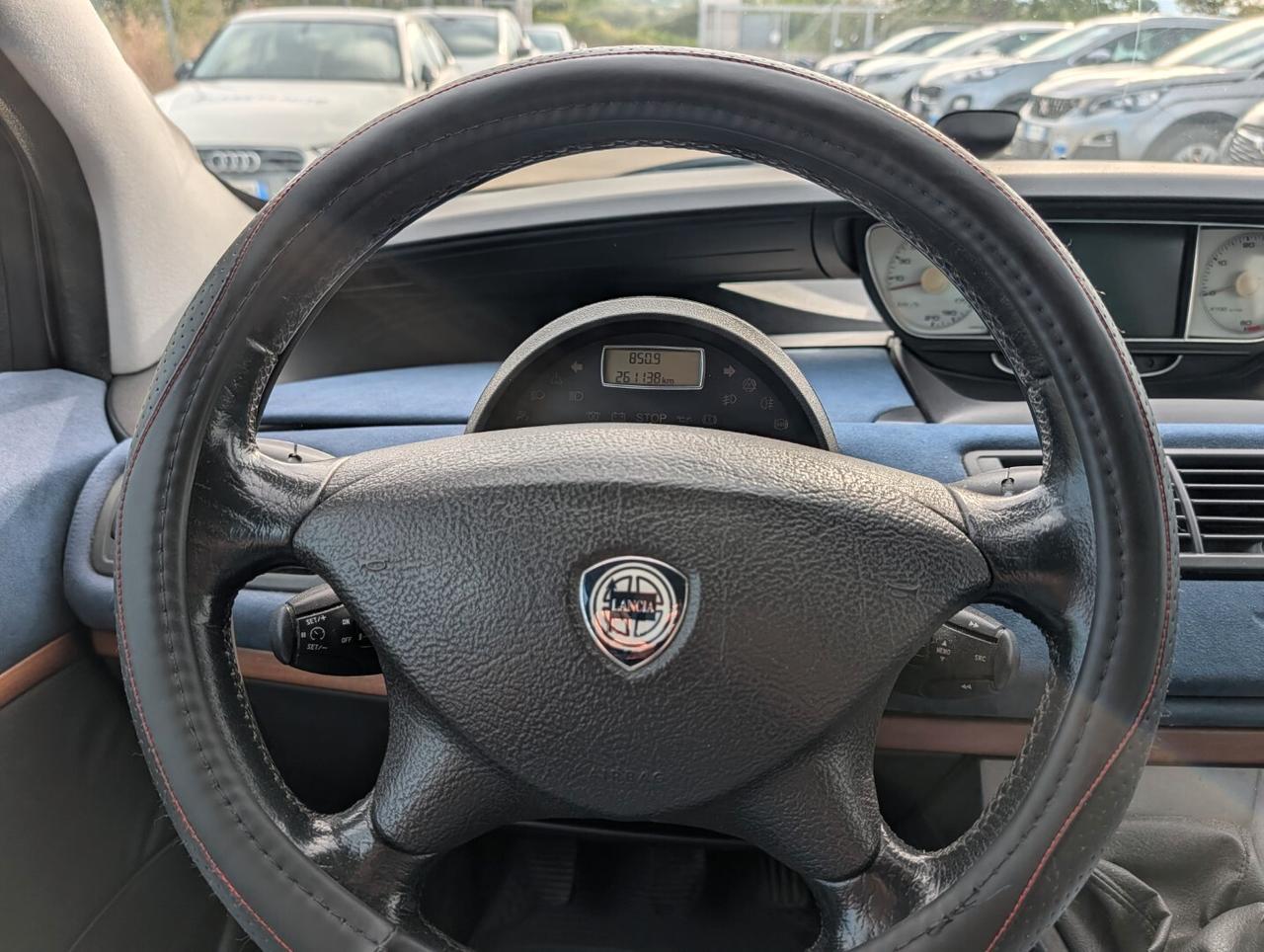 Lancia Phedra 2.0 MJT 136 CV Emblema