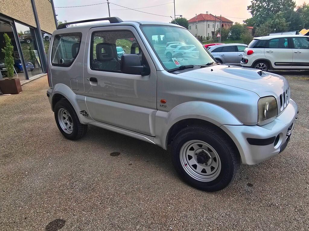 Suzuki Jimny 1.5 DDiS 4WD