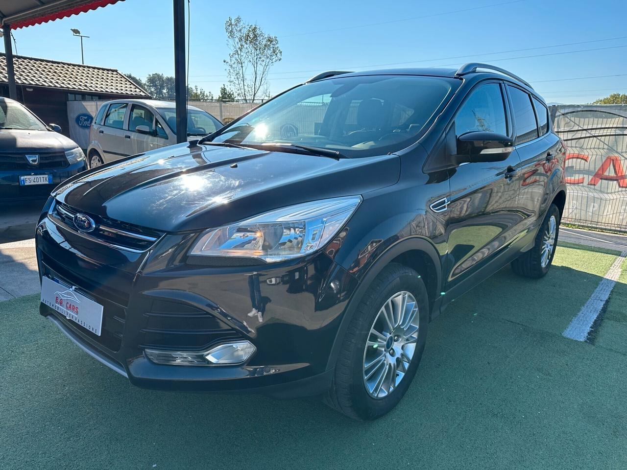 Ford Kuga 2.0TDCI*TITANIUM*4X4*163CV*NAVI*AUT*LED*BLUETOOTH*