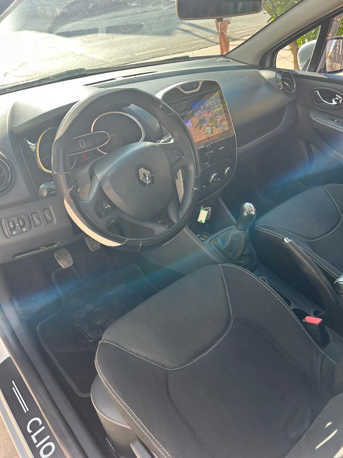 Renault Clio Sporter 1.5 dCi 8V 90CV Start&Stop 83gr. EcoBusiness