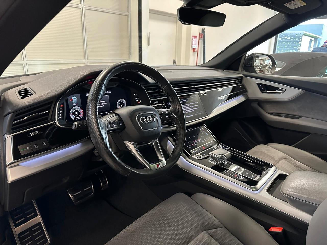 Audi Q8 50 TDI 286 CV quattro tiptronic S line