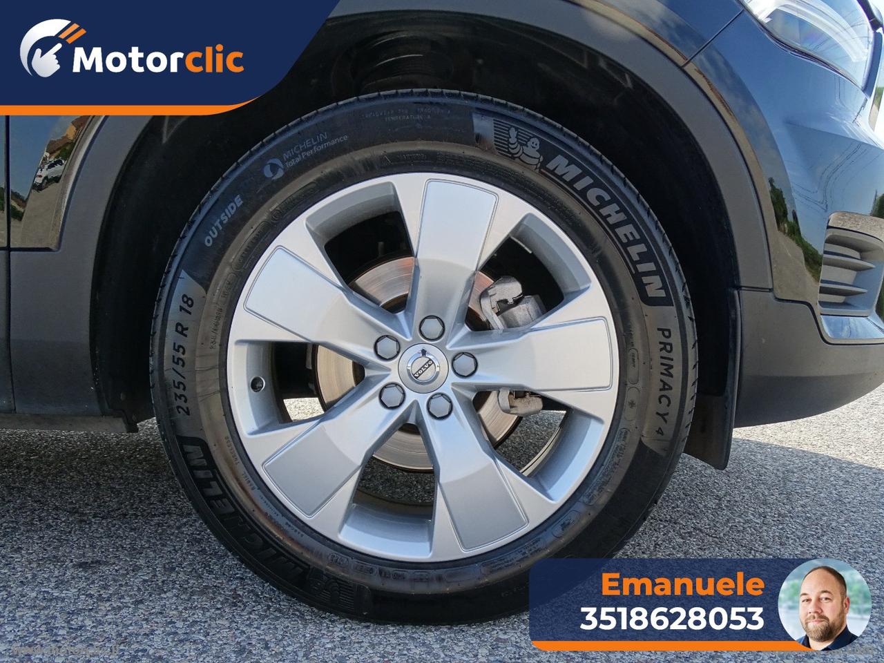 VOLVO XC40 T3 Momentum Core