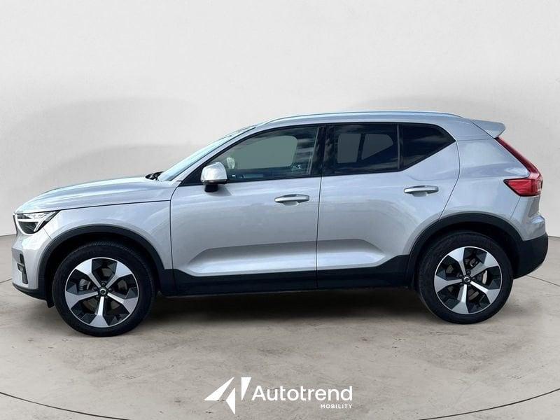 Volvo XC40 B3 163+14 CV Automatico LED Core