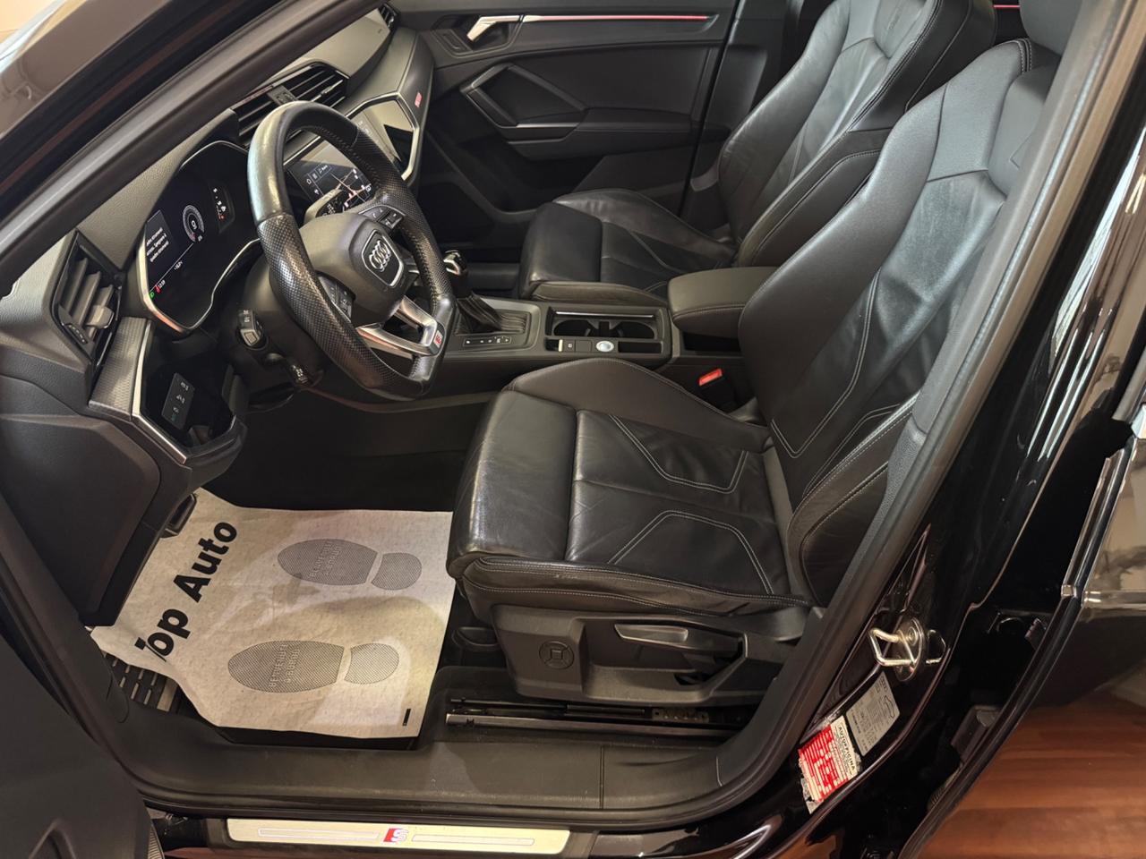 AUDI Q3 35 TDI S TRONIC S LINE EDITION / TETTO