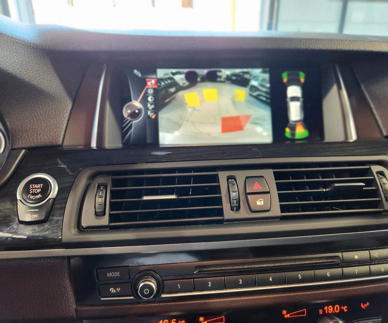 Bmw 520 520d xDrive Luxury