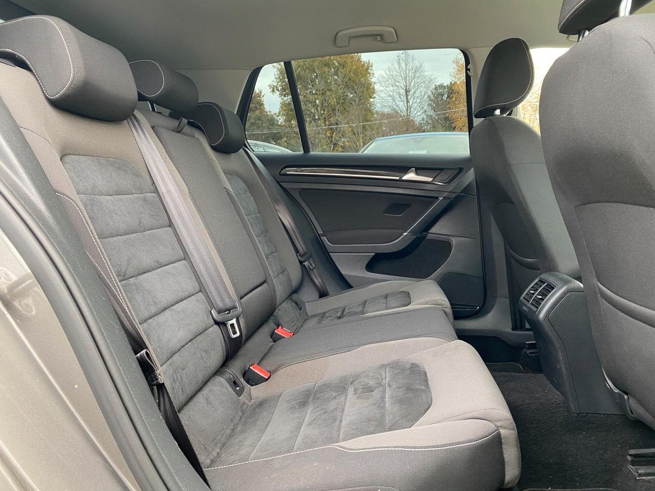 VOLKSWAGEN - Golf - 2.0 TDI DSG 5p. Highline BlueMotion Technology - FINANZIABILE - PERMUTE