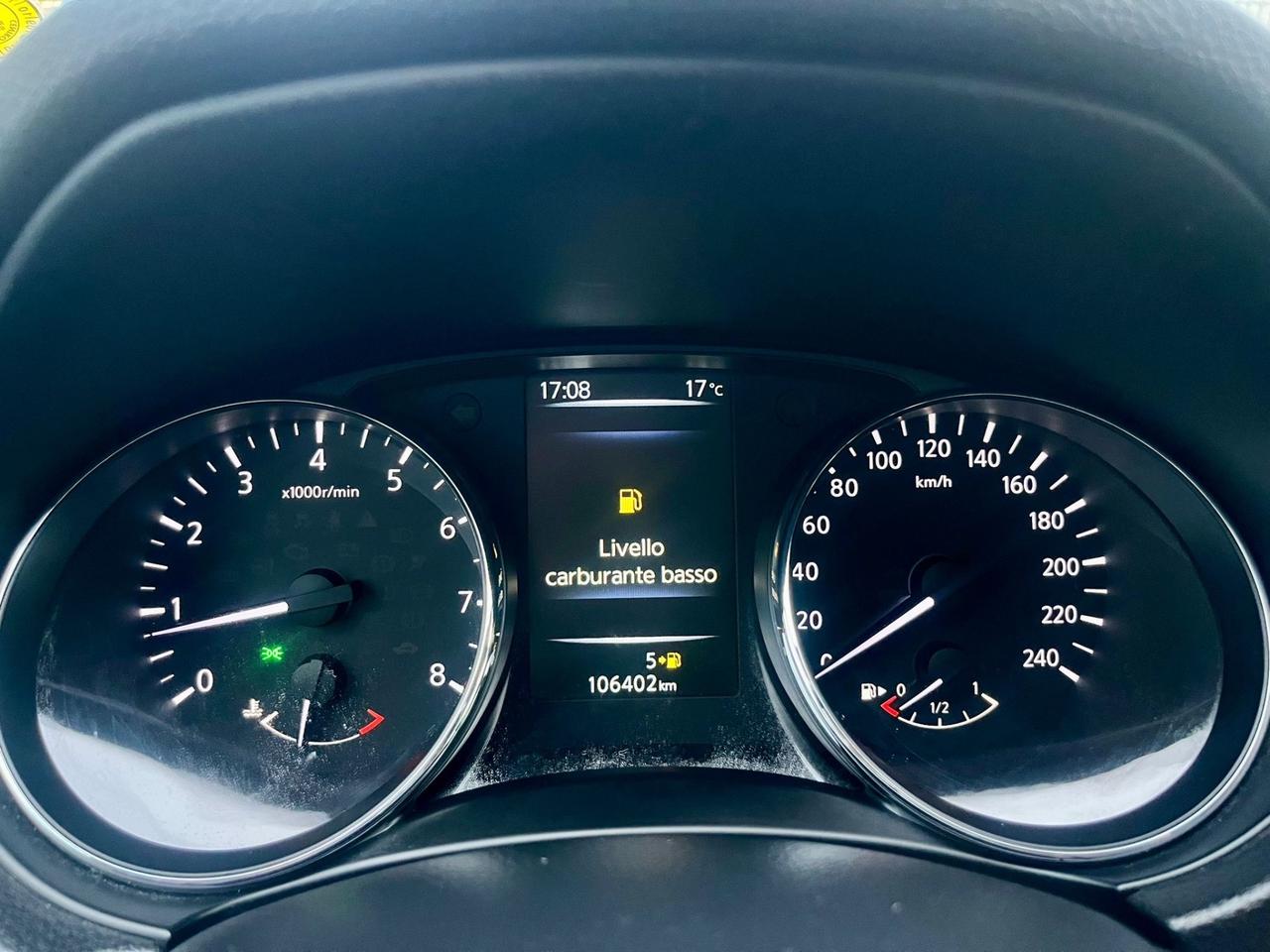 Nissan Qashqai 1.2benz 2015 106.000km perfetta