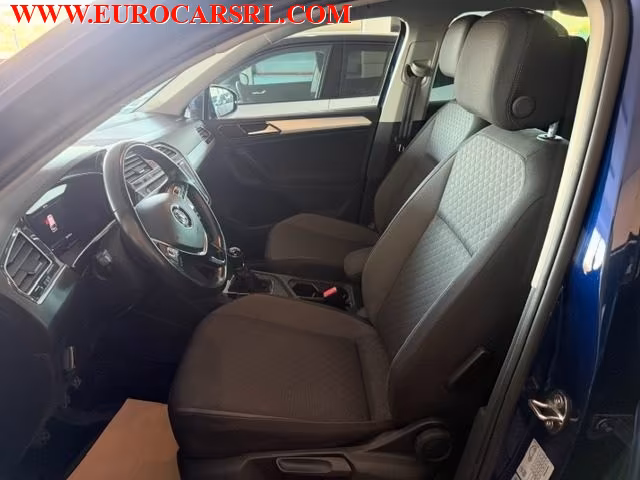 VOLKSWAGEN Tiguan 1.6 TDI SCR Sport R-Line