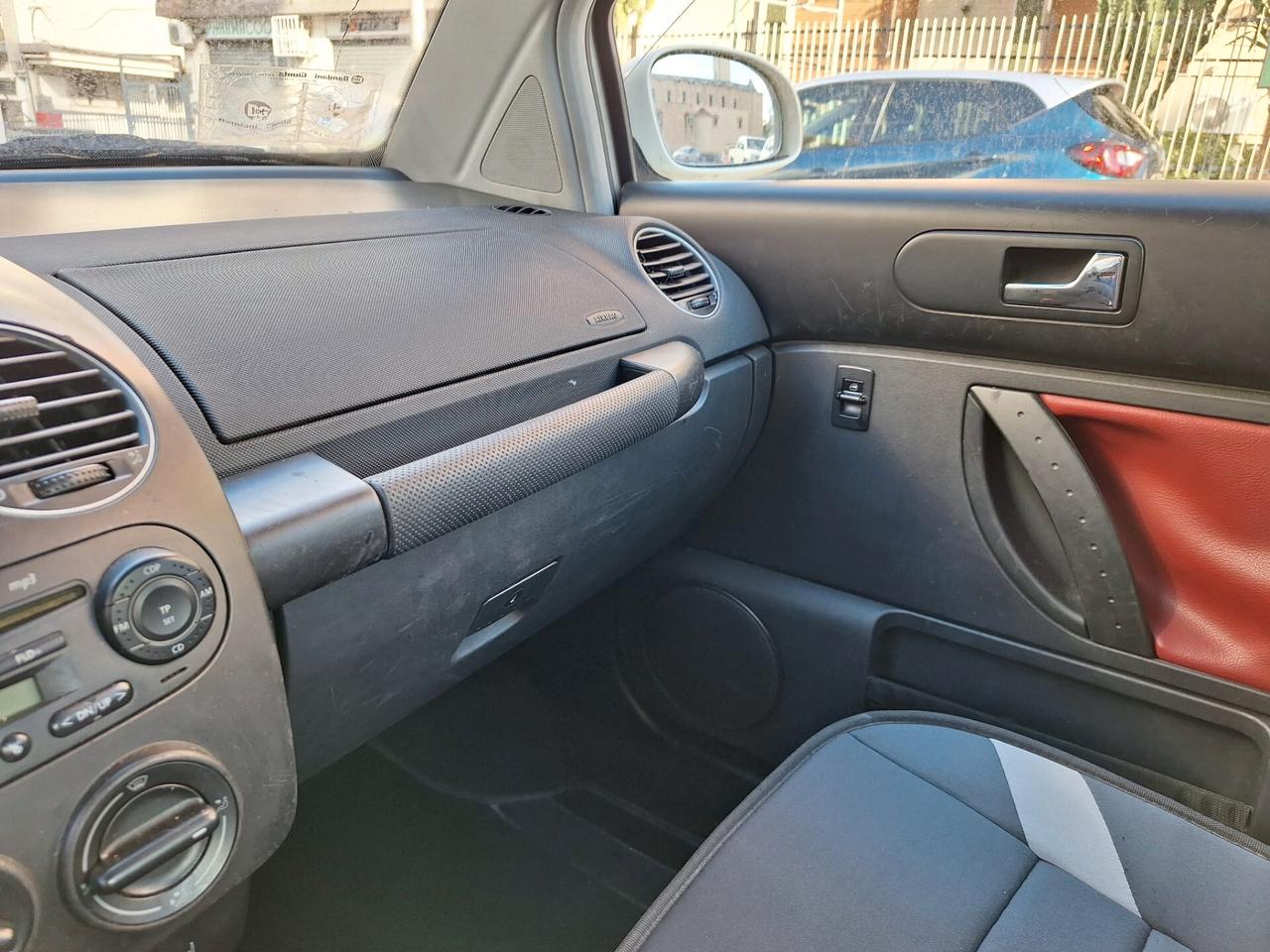 Volkswagen New Beetle 1.9 TDI 105CV