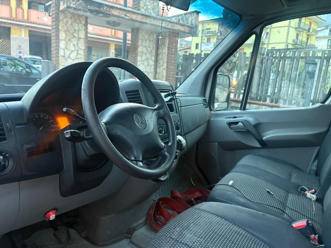 Mercedes Benz