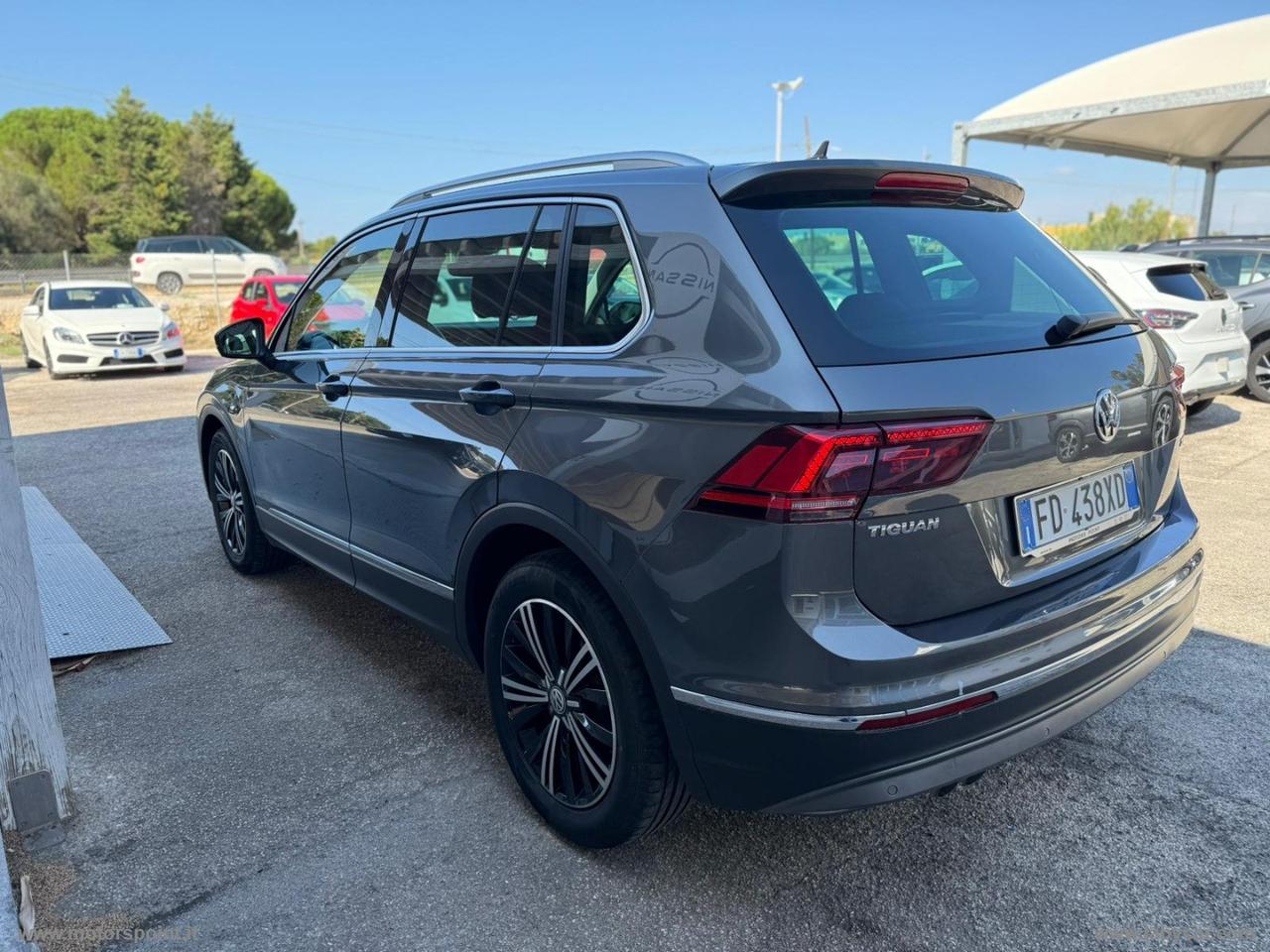 VOLKSWAGEN Tiguan 2.0 TDI DSG Business BMT
