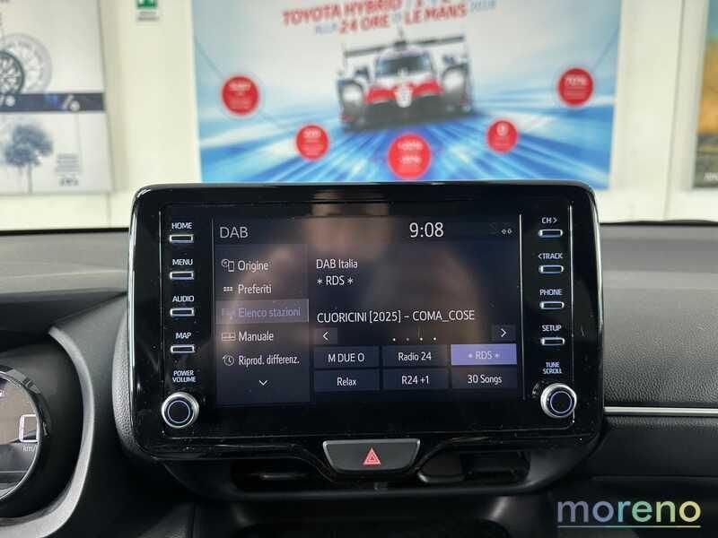 Toyota Yaris 1.5 hybrid Lounge