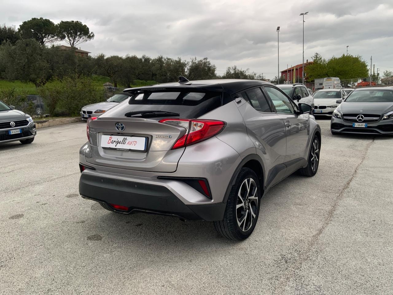 Toyota C-HR 1.8 Hybrid E-CVT Trend
