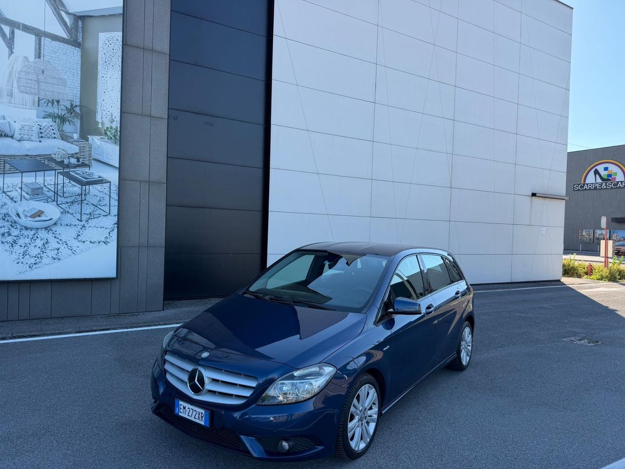 Mercedes-benz B 180 BlueEFFICIENCY Premium