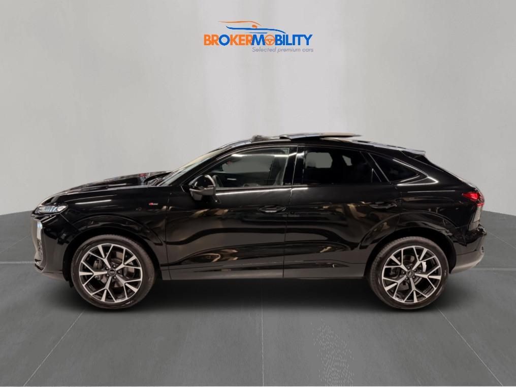 Audi Q3 Sportback 2.0 tdi S line edition 150cv s-tronic