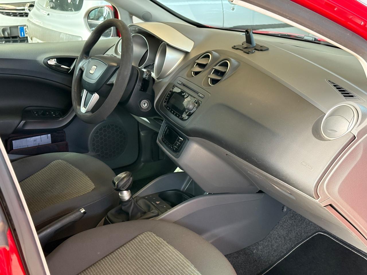 Seat Ibiza 1.4 5p. Style Dual