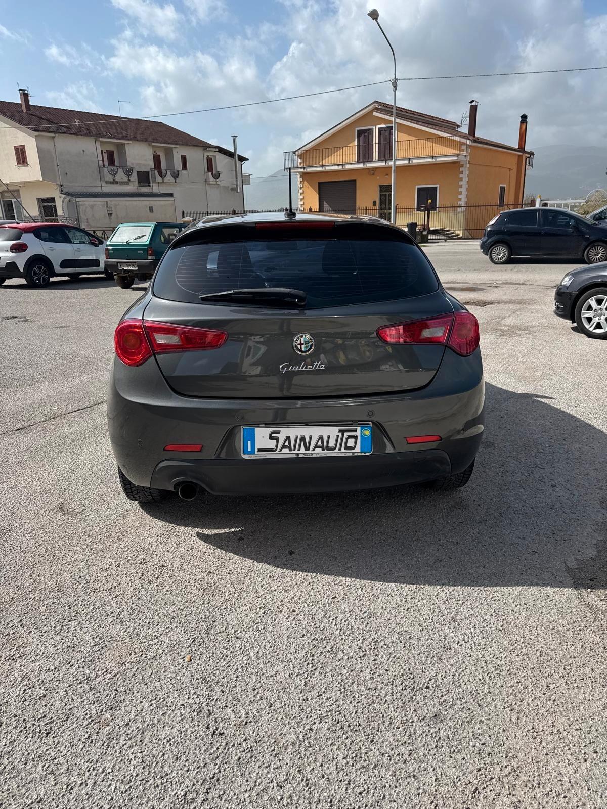 Alfa Romeo Giulietta 1.6 JTDm 105 CV Distinctive garanzia